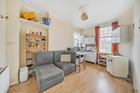 1 bedroom flat for sale, Great North Road, Highgate