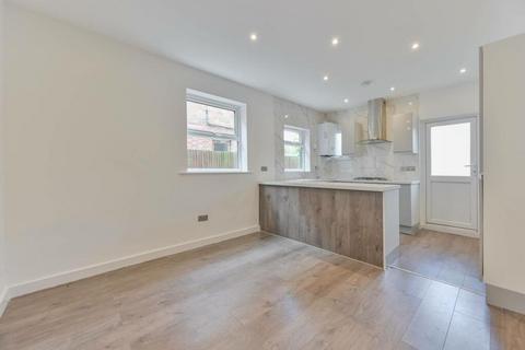 2 bedroom maisonette for sale, 89 Rosslyn Cresent, HA1