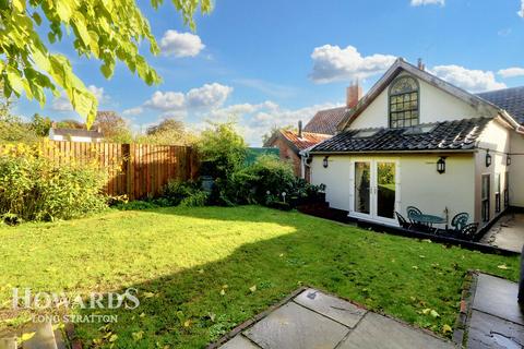 3 bedroom cottage for sale, Hall Road, Pulham St Mary