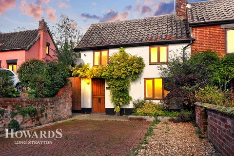 3 bedroom cottage for sale, Hall Road, Pulham St Mary