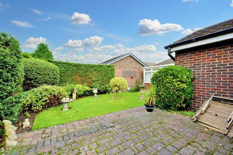 2 bedroom detached bungalow for sale, Bosworth Way, Long Eaton