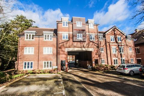 2 bedroom apartment to rent, Arden Court, Watford WD17