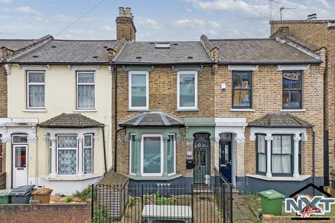 3 bedroom house for sale, Murchison Road, Leyton, E10