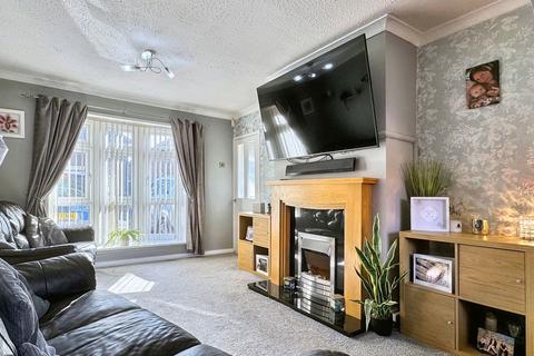 3 bedroom semi-detached house for sale, Clyde Avenue, Hebburn, Tyne and Wear, NE31 2JW