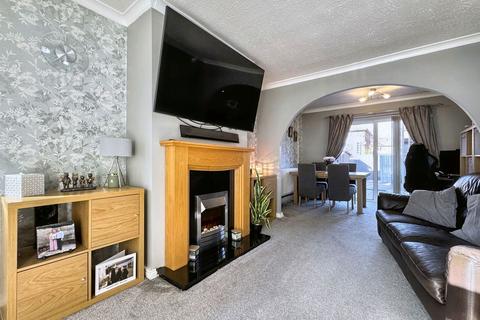 47 Clyde Avenue, Hebburn, NE31 2JW
