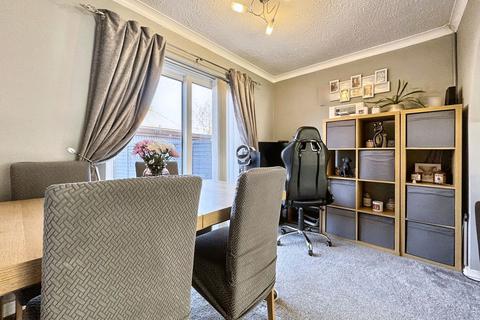 47 Clyde Avenue, Hebburn, NE31 2JW