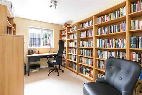 28 Honeysuckle Close, Winchester, SO22 4QQ