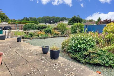 2 bedroom bungalow for sale, Pennington Crescent, West Moors, Dorset, BH22