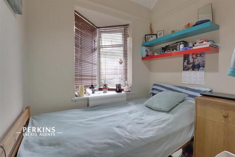4 bedroom house to rent, Perivale, UB6