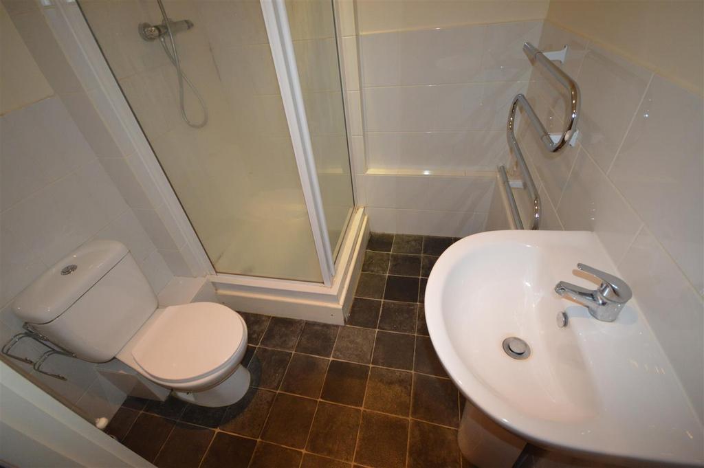 En Suite Bathroom