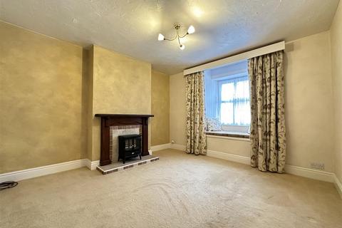 4 bedroom detached house for sale, Main Street, Flixton, YO11