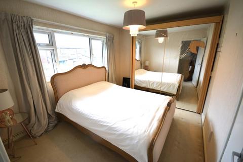 1 bedroom flat for sale, Meadway, Ramsbottom BL0