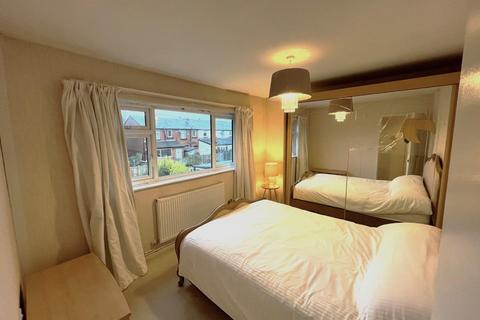 1 bedroom flat for sale, Meadway, Ramsbottom BL0