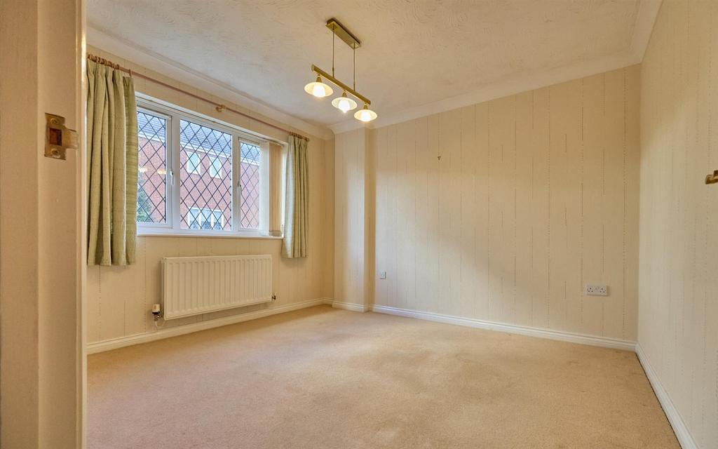 Front Dining Room/Family Room