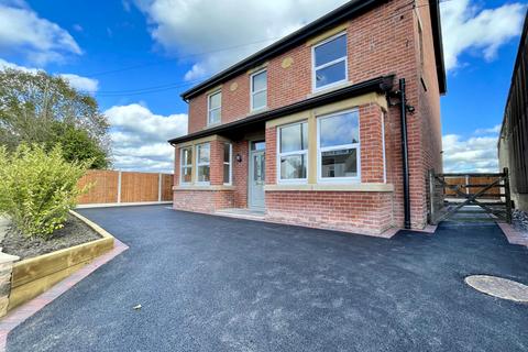 4 bedroom detached house for sale, Garstang Road, Preston PR3