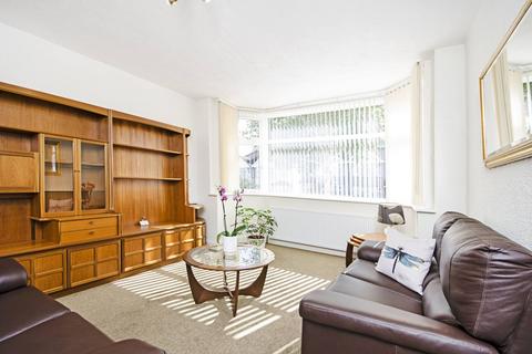 3 bedroom house to rent, Lynton Avenue, Colindale, London, NW9