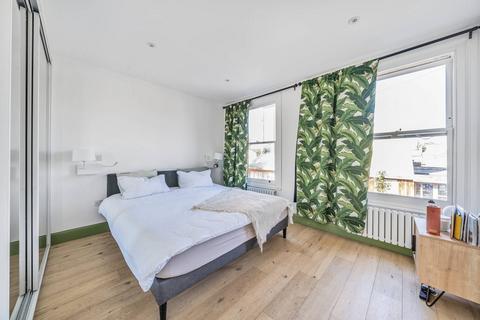 2 bedroom flat for sale, Meeting House Lane, Peckham, LONDON, SE15