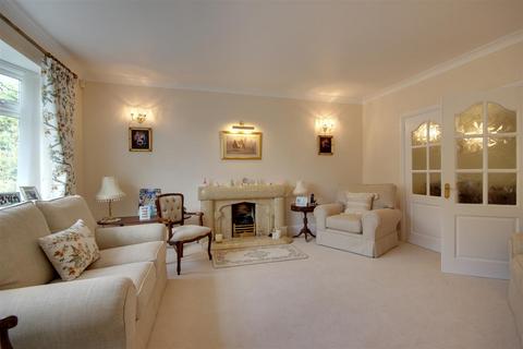 4 bedroom detached house for sale, The Fairway, West Ella