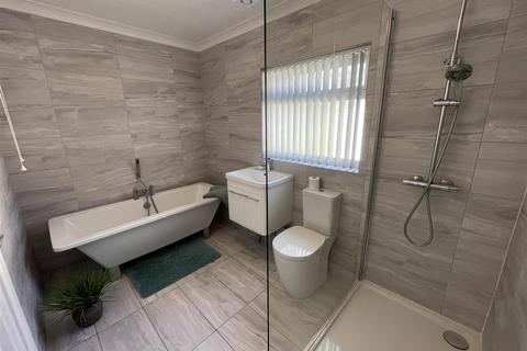 34 Parc Tyisha, Burry Port, SA16 0RS