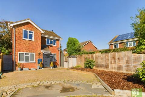 3 bedroom detached house for sale, Bissley Drive, Maidenhead, Berkshire, SL6