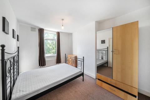 2 Aviary Row, Leeds, LS12 2NZ