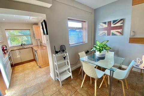 2 bedroom semi-detached house for sale, Minor Avenue, Lyme Green, Macclesfield