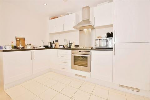 1 bedroom apartment to rent, Durnsford Road, London, SW19