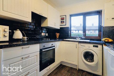 1 bedroom flat for sale, Cremorne Lane, Norwich