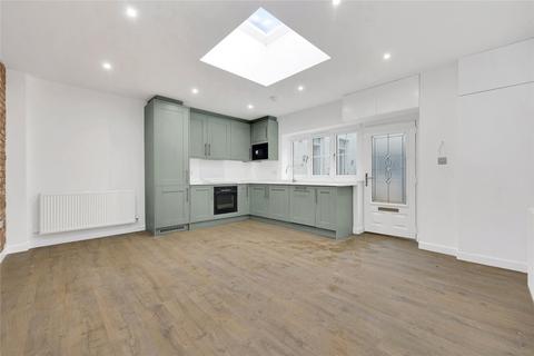 2 bedroom apartment for sale, Birkbeck Road, North Finchley, N12