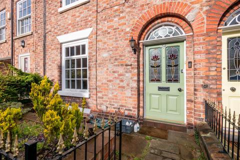 4 bedroom terraced house for sale, New Street, Altrincham