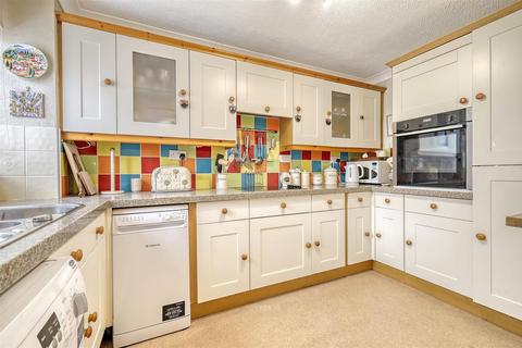 70 Dakyn Drive, Stock, Ingatestone, CM4 9TB