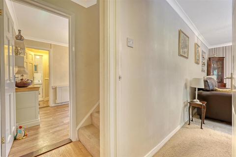 70 Dakyn Drive, Stock, Ingatestone, CM4 9TB