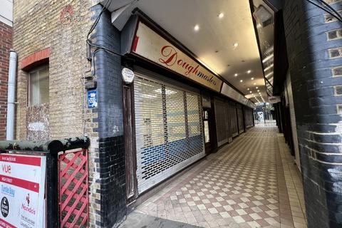 Retail property (high street) to rent, High Street, Croydon CR0