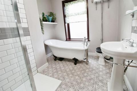 2 bedroom terraced house for sale, Terry Road, Bradford BD12