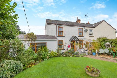 2 bedroom semi-detached house for sale, Hastings Road, Cinderford