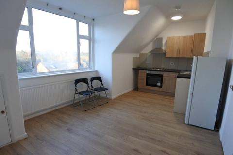 2 bedroom flat to rent, Burnley Road, London NW10