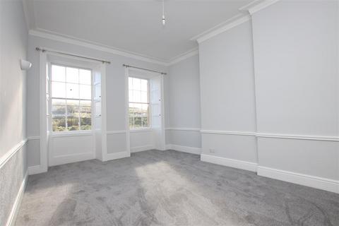 2 bedroom house to rent, 22 Grosvenor Place, Bath BA1