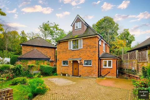 4 bedroom detached house for sale, Debden Lane, Loughton, IG10