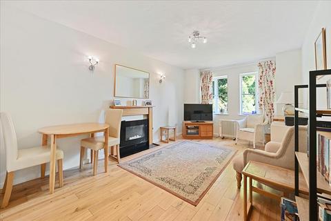 1 bedroom flat for sale, Bampton Court, 33 Blakesley Avenue, Ealing, W5