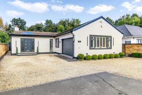 4 bedroom detached bungalow for sale, Vineyards Road, Potters Bar EN6