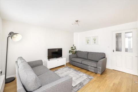 3 Burnbrae Pend, Bonnyrigg, EH19 3FH