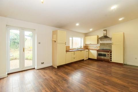 4 bedroom semi-detached house for sale, St. Pauls Walk, Wakefield WF2