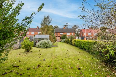 3 bedroom semi-detached house for sale, Mansfield Road, Sutton-in-ashfield, Nottinghamshire, NG17 4HS