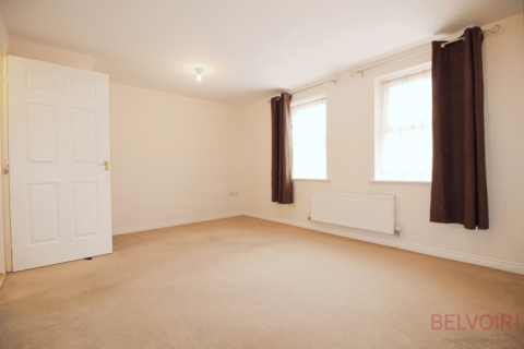 2 bedroom flat to rent, Sherwood Street, Hucknall, NG15