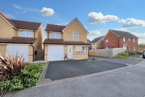 3 bedroom detached house for sale, Cheltenham Close, North Gosforth, Newcastle upon Tyne, Tyne and Wear, NE13 6QF