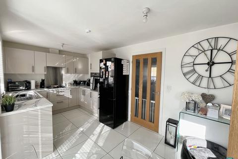 3 bedroom detached house for sale, Cheltenham Close, North Gosforth, Newcastle upon Tyne, Tyne and Wear, NE13 6QF