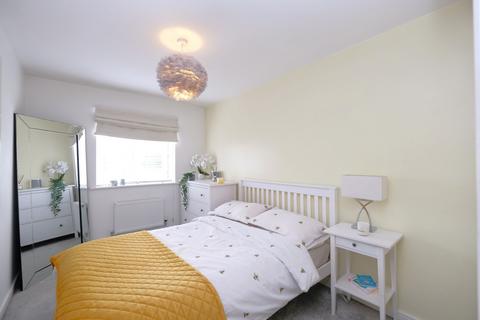 10 Chesterfield Close, Eccles, Manchester, M30 8EJ