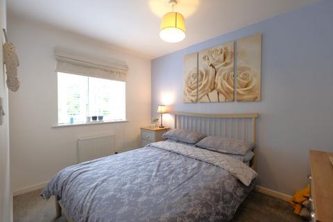 10 Chesterfield Close, Eccles, Manchester, M30 8EJ
