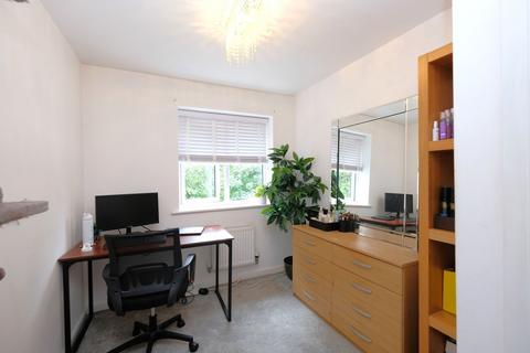 10 Chesterfield Close, Eccles, Manchester, M30 8EJ