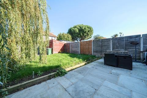 12a Lime Grove, Sidcup, DA15 8PJ